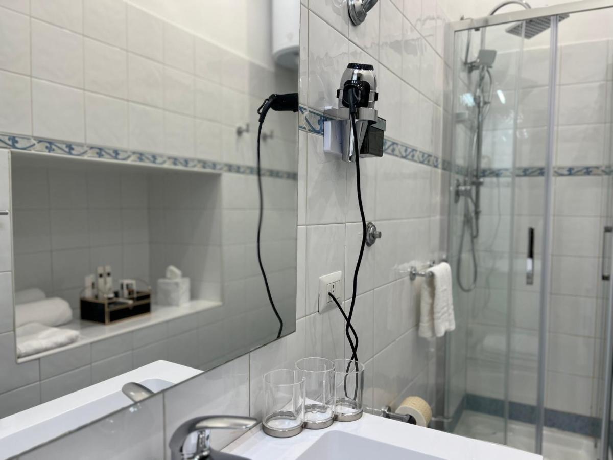 Relais Ranieri Bed & Breakfast Наполи Екстериор снимка
