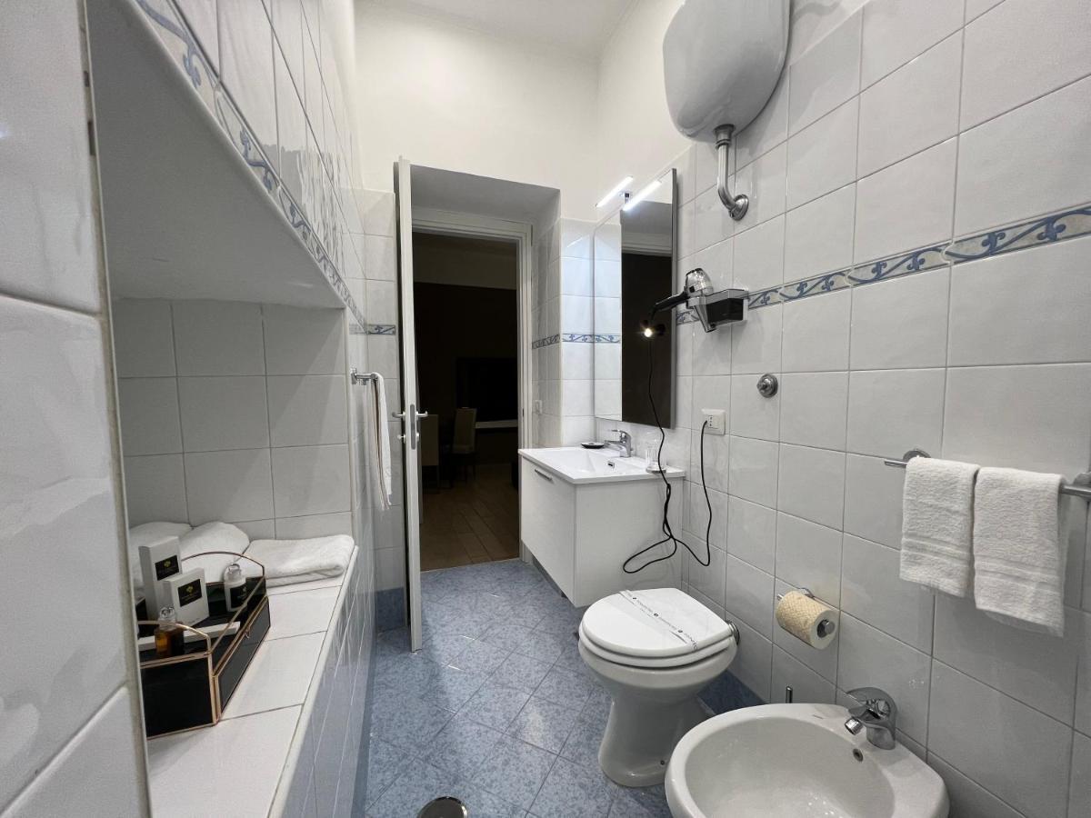 Relais Ranieri Bed & Breakfast Наполи Екстериор снимка