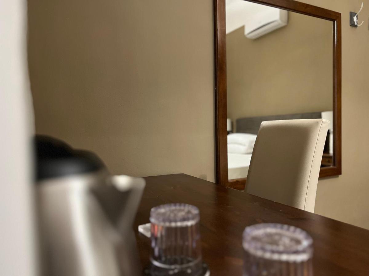 Relais Ranieri Bed & Breakfast Наполи Екстериор снимка